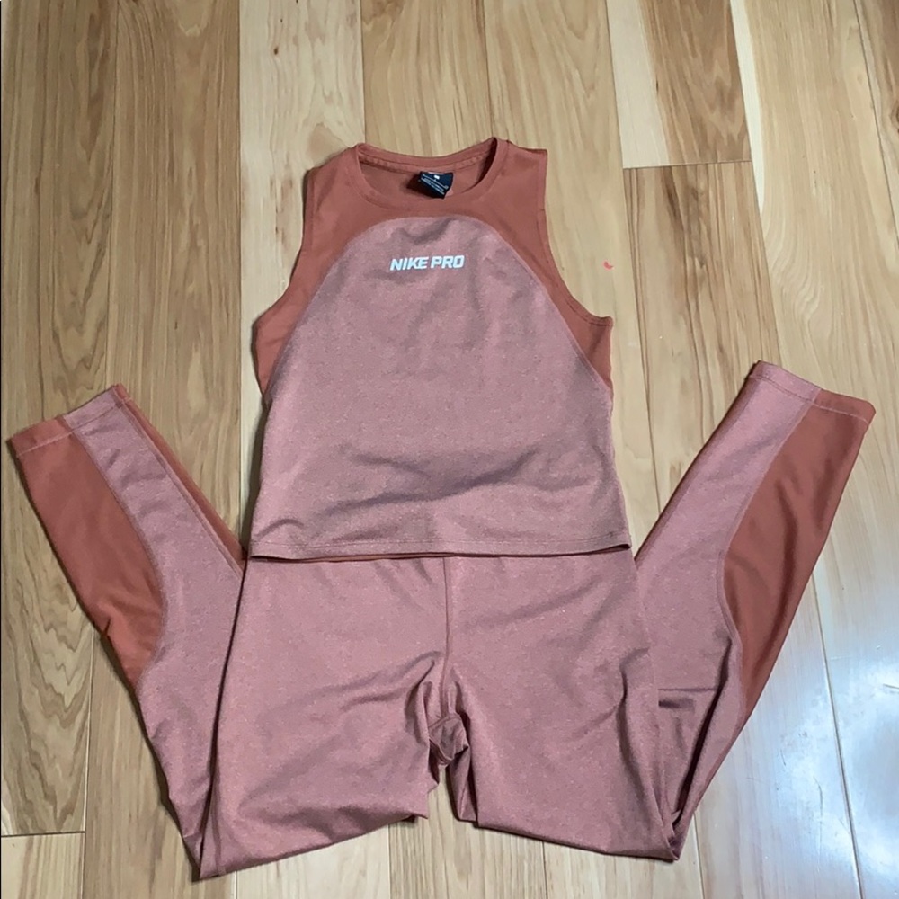 Nike Athletic Set
